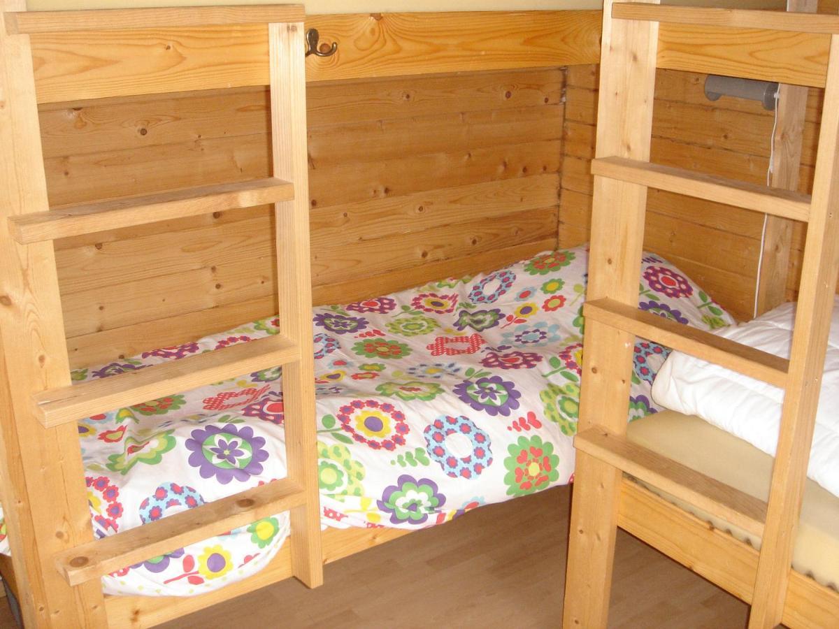 Yxningens Holiday Homes, Cottages And Camping Gusum Luaran gambar